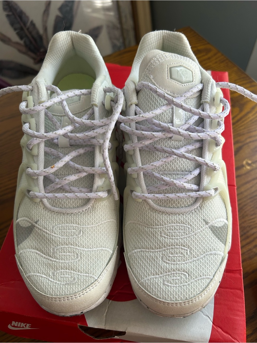 Nike Men's White/Cream Mesh Sneakers - Picture 2 of 4